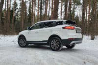 Тест-драйв Geely Atlas Pro