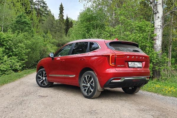 Тест-драйв Haval Jolion